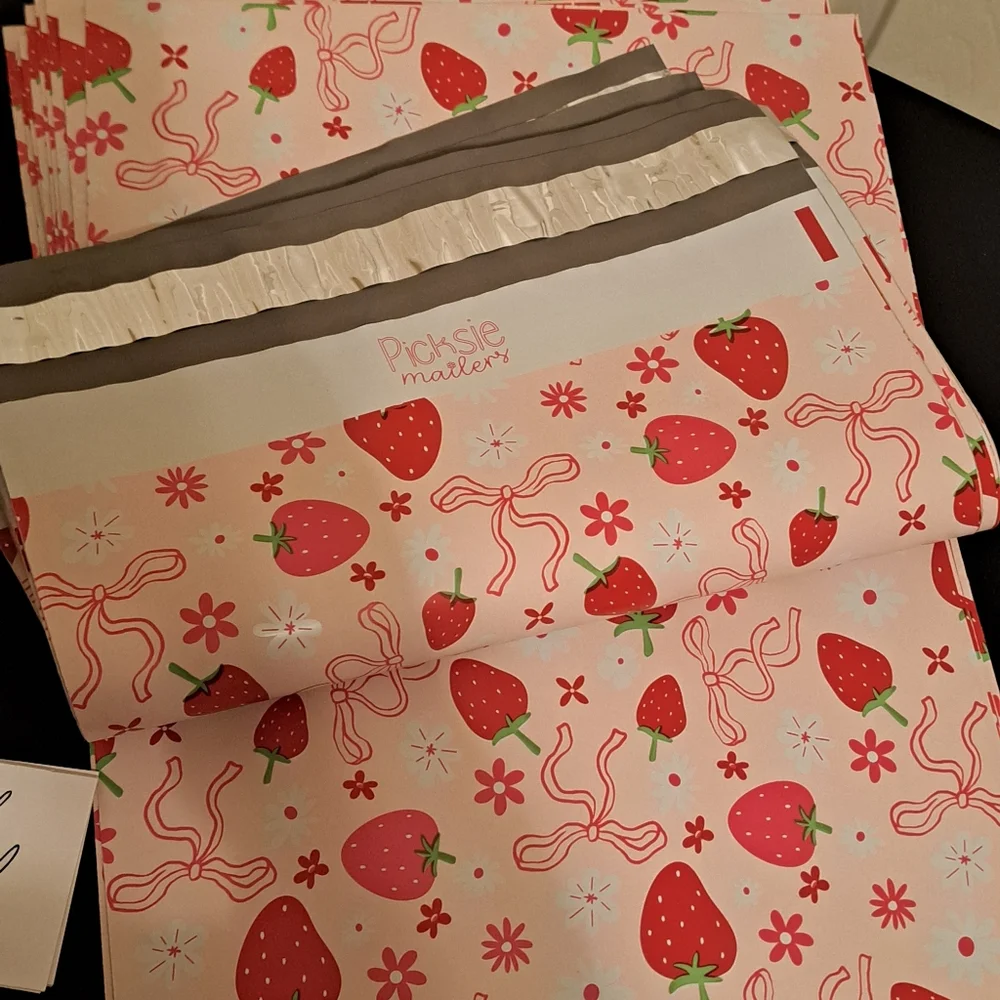 150 ct Strawberry Shipping Bundle